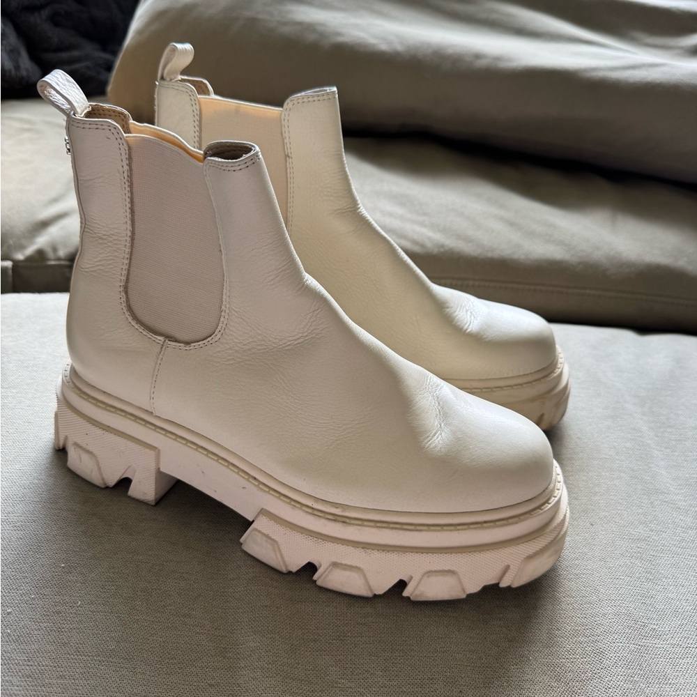 Sam Edelman Waterproof Chelsea Boots